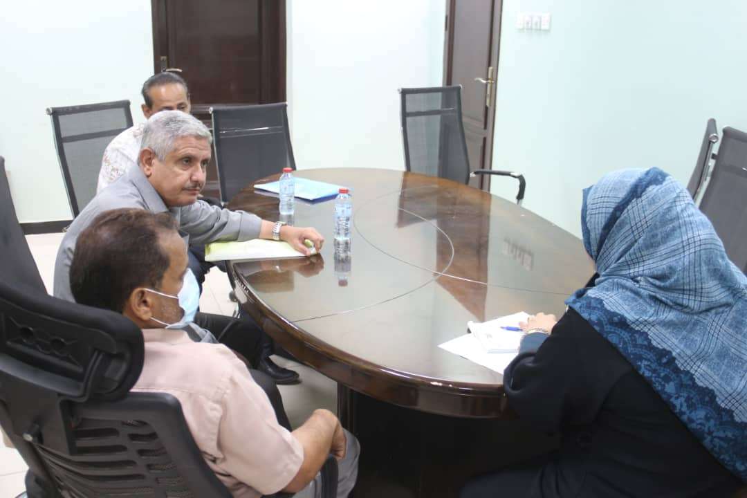 لقاء يجمع بين مكتب الصحة بحضرموت والبرنامج الوطني لمكافحة السل