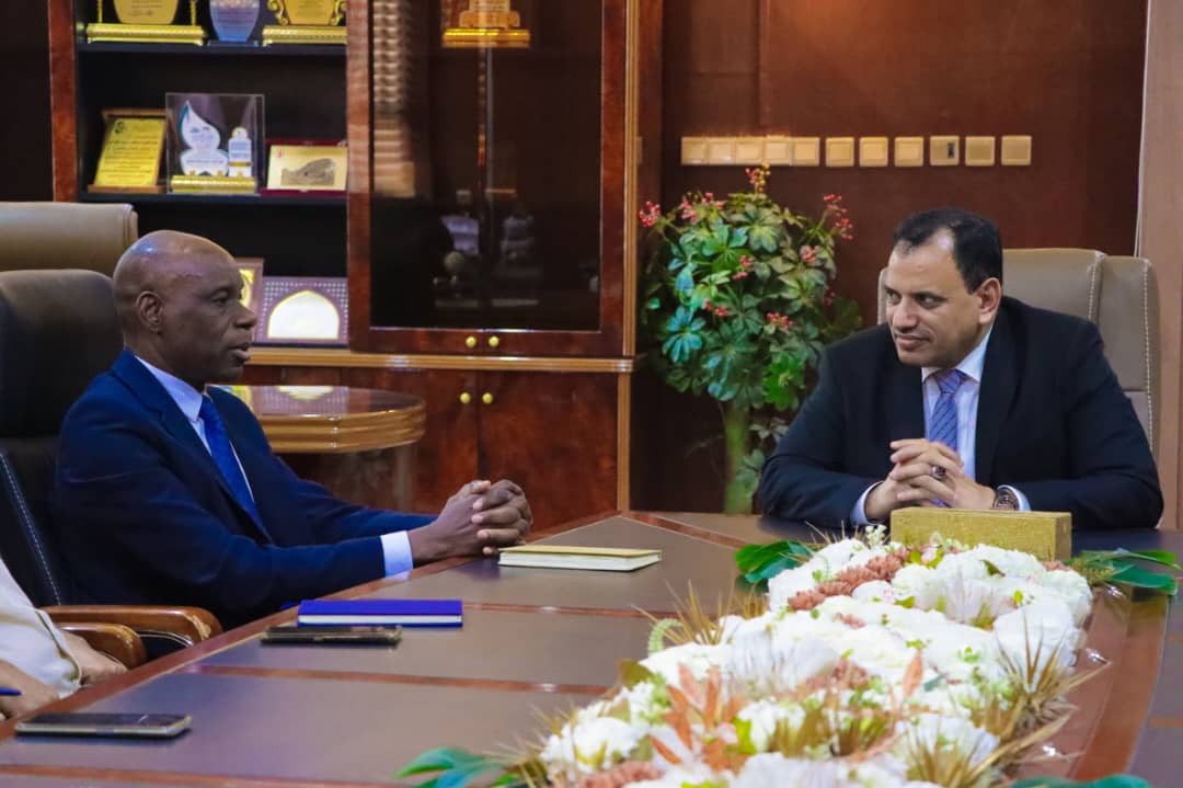 الوزير السقطري يؤكد على تعزيز دور الفاو التنموي في بلادنا خلال لقائه القائم بأعمال الممثل المقيم للمنظمة